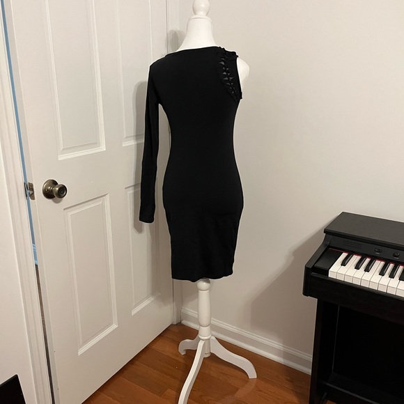 David Lerner One Shoulder Black Dress - Picture 4 of 5